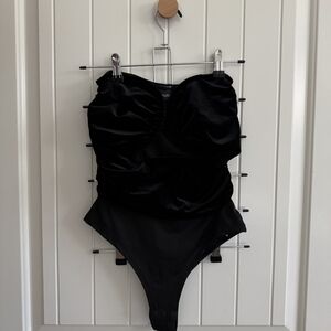 PrettyLittleThing Black Velvet Garment Body Suit